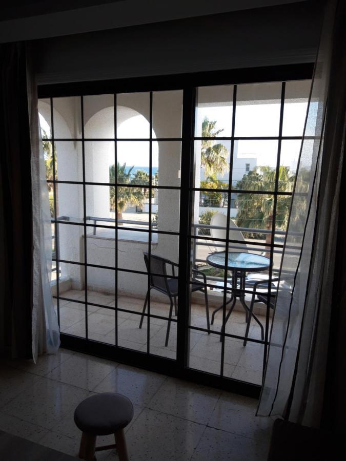 La Veranda Sea View Apartments ラルナカ エクステリア 写真