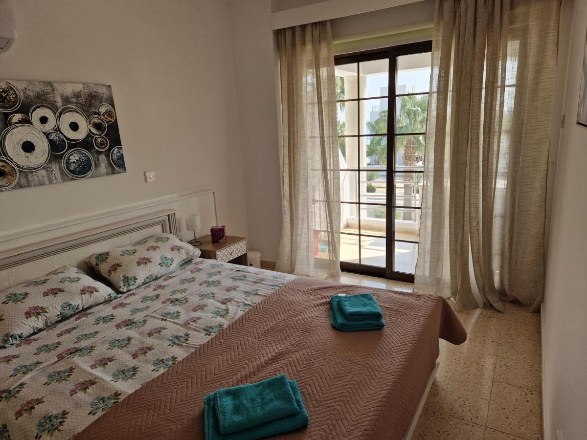 La Veranda Sea View Apartments ラルナカ エクステリア 写真