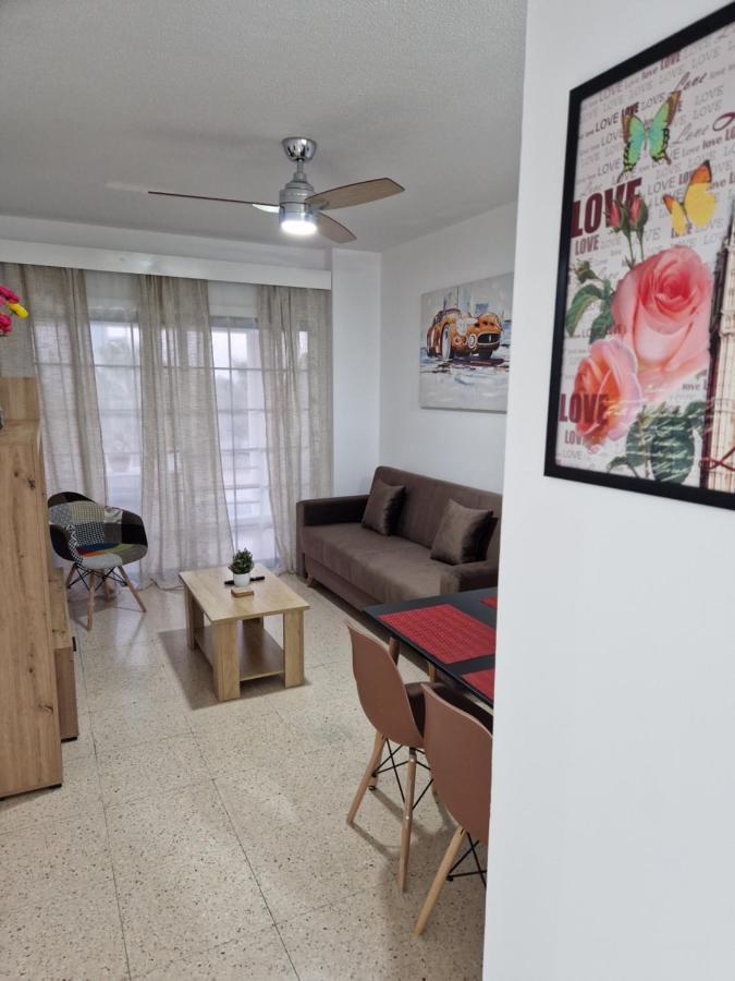 La Veranda Sea View Apartments ラルナカ エクステリア 写真
